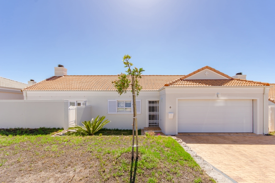 4 Bedroom Property for Sale in Pinehurst Western Cape